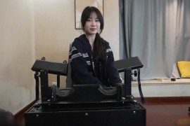 长得像明星的张妹子 - M961