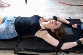 Lina Gets Her Friend - D066